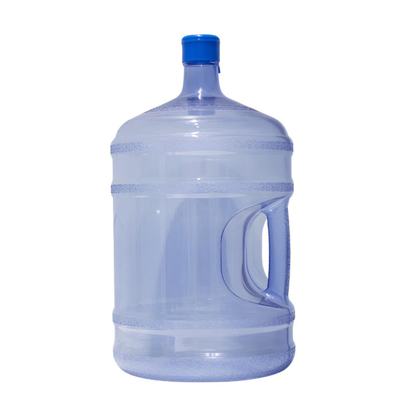Άδεια Επαναγεμιζόμενη Πλαστική Φιάλη 18.9lt για Ψύκτη Νερού, κατασκευασμένη από ανθεκτικό σκληρό πλαστικό, προσφέρει μακροχρόνια και ασφαλή χρήση. Η φιάλη διαθέτει εργονομικό χερούλι που διευκολύνει τη μεταφορά της, ενώ το ειδικό πλαστικό καπάκι διασφαλίζει ότι η αποθήκευση του νερού παραμένει καθαρή και χωρίς διαρροές.
